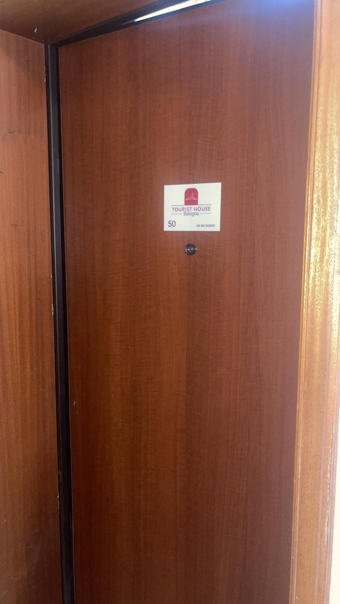 50 Tourist House Bologna - Pratello - Self Check-In Apartment Exterior photo